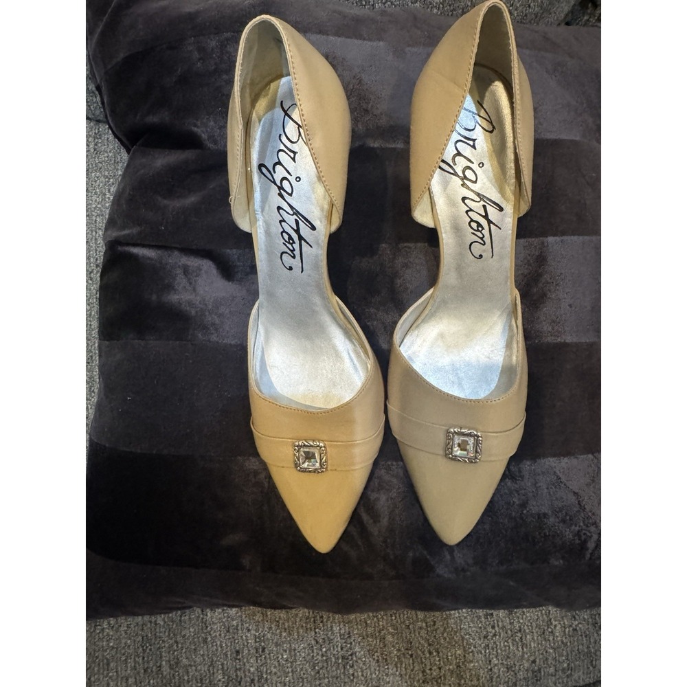 Brighton Yolo Women's Size 8.5 Beige‎ Nude Leather Pumps No Box